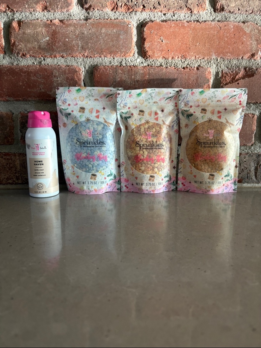 3- Pink  Zebra Sprinkle blended bag max melts and 2.8 oz Home Haven room spray
